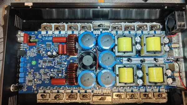 BASSFACE TEAM 8000/X1DFR i protect - Totalrenoverad output, nya drivers, buffer ic, MOSFET, gate resistorer och dioder