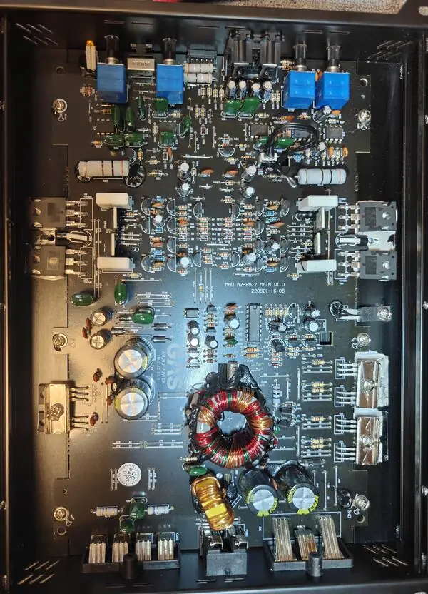 GAS MAS A2-85.2 - Vibrationsskadat - Omlödning av motstånd och byte av zenerdioder